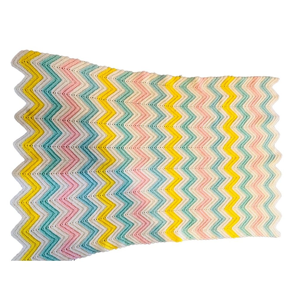 Pastel Chevron Afghan Crochet Baby Blanket Throw Zigzag Ripple Handmade 32x49